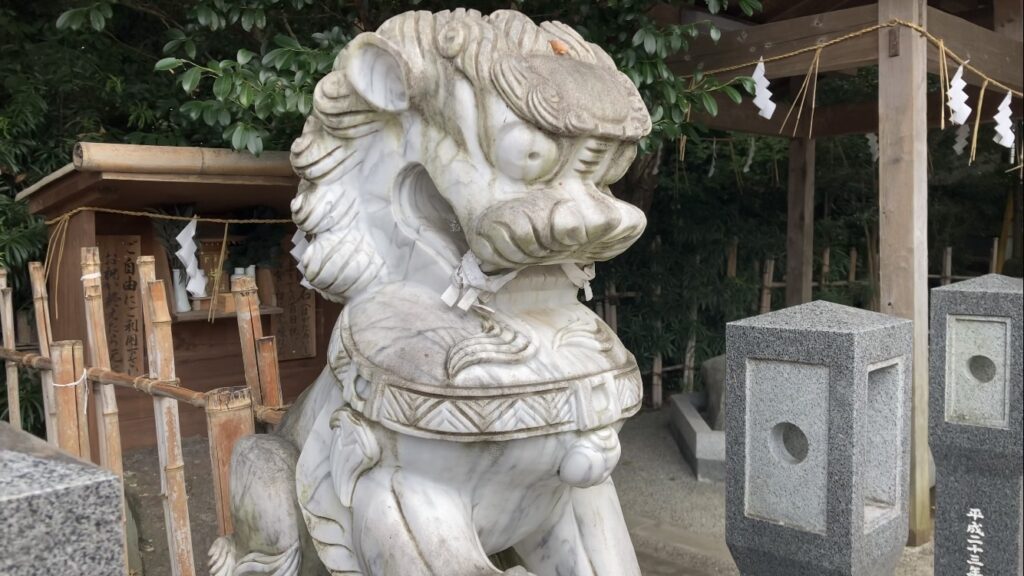 浮島神社の狛犬